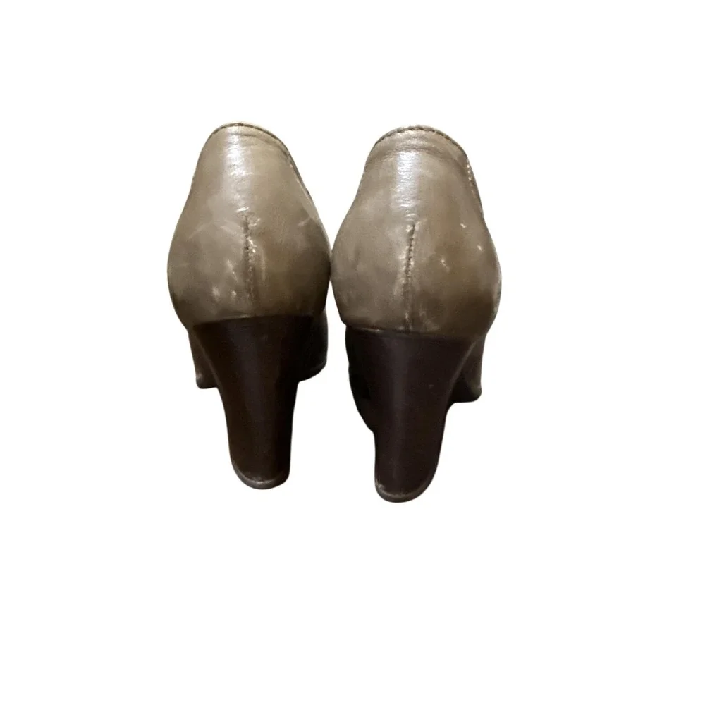 Stylish Born Brown High Heels‎ with Lace-Up Detail size 8